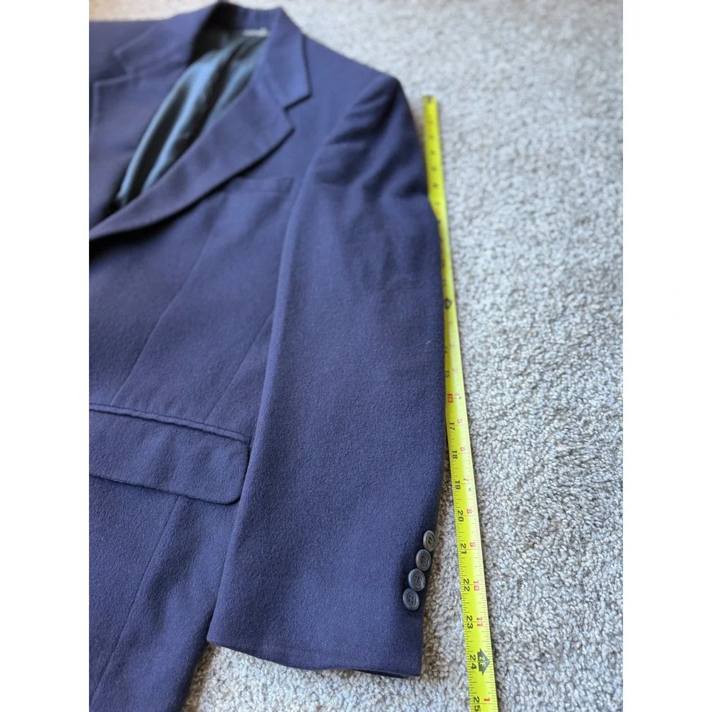 Luxurious Vintage Lord & Taylor Fifth Avenue Cashmere Blazer Rare‎ Plum men S